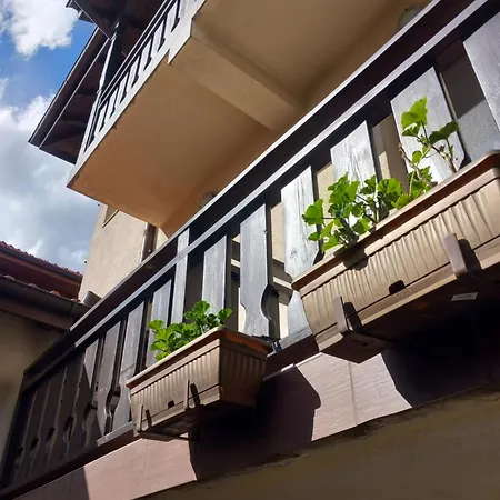 Skabrin Maison d'hôtes 2*