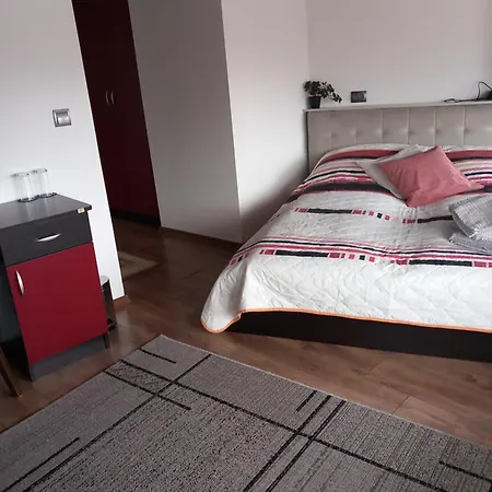 Konukevi Skabrin 2*