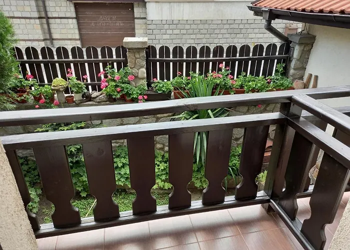 Skabrin Гостьовий будинок 2*